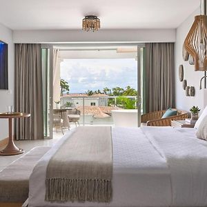 South Seas Hideaway Crystal Lagoon Club Level Suite Balcony
